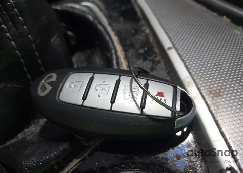 2014 Infiniti Q50 Premium z USA, uszkodzony, nr VIN JN1BV7AR2EM692944